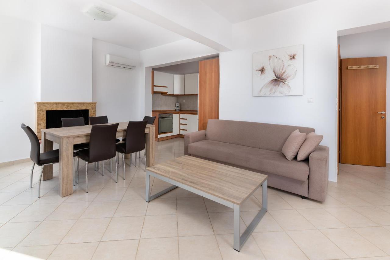 Casa Marinella Villa Gennadi Bagian luar foto